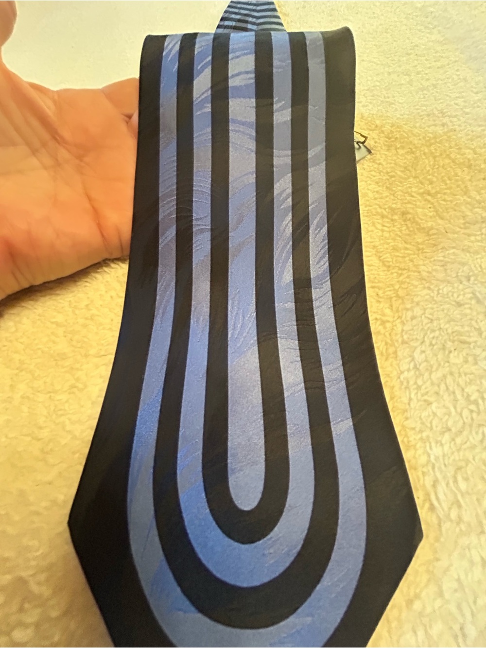 🎁3 for $30 - Classic Necktie with Tie Chain